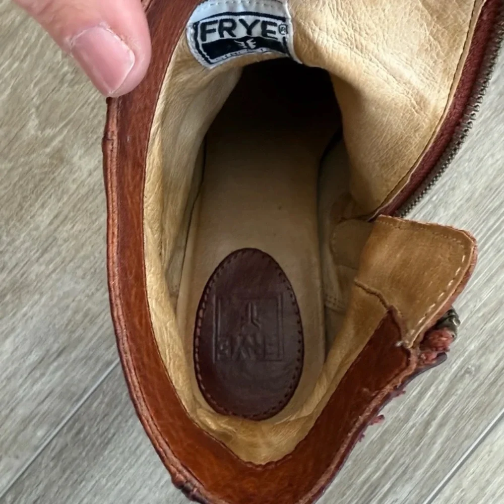 Frye Brown Leather Stella Ankle Boots Size 7.5 - Picture 9 of 10